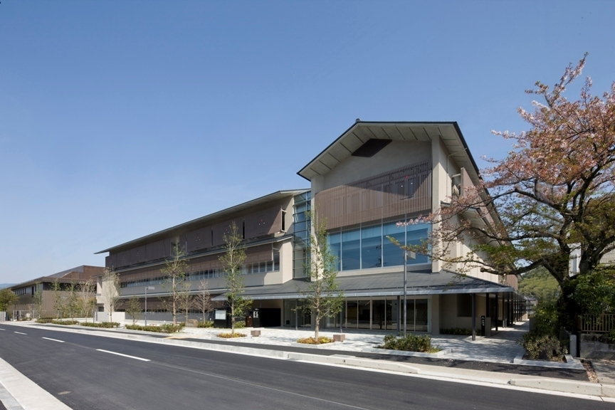 左京区役所の画像