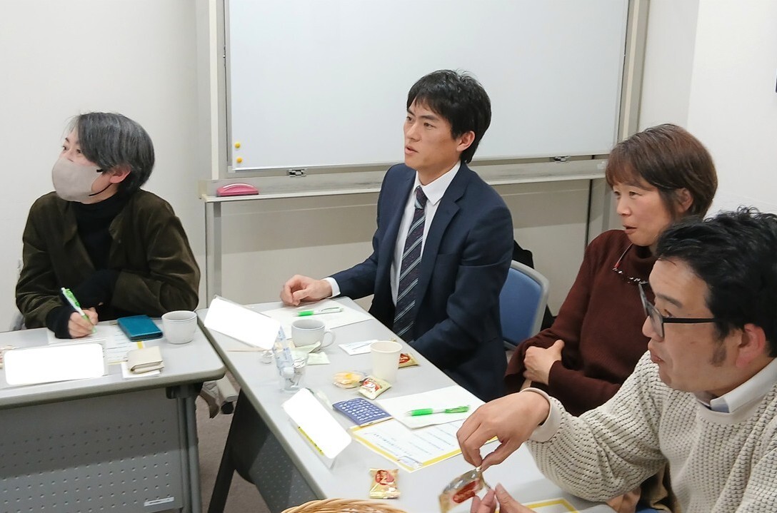 意見交換の様子の写真