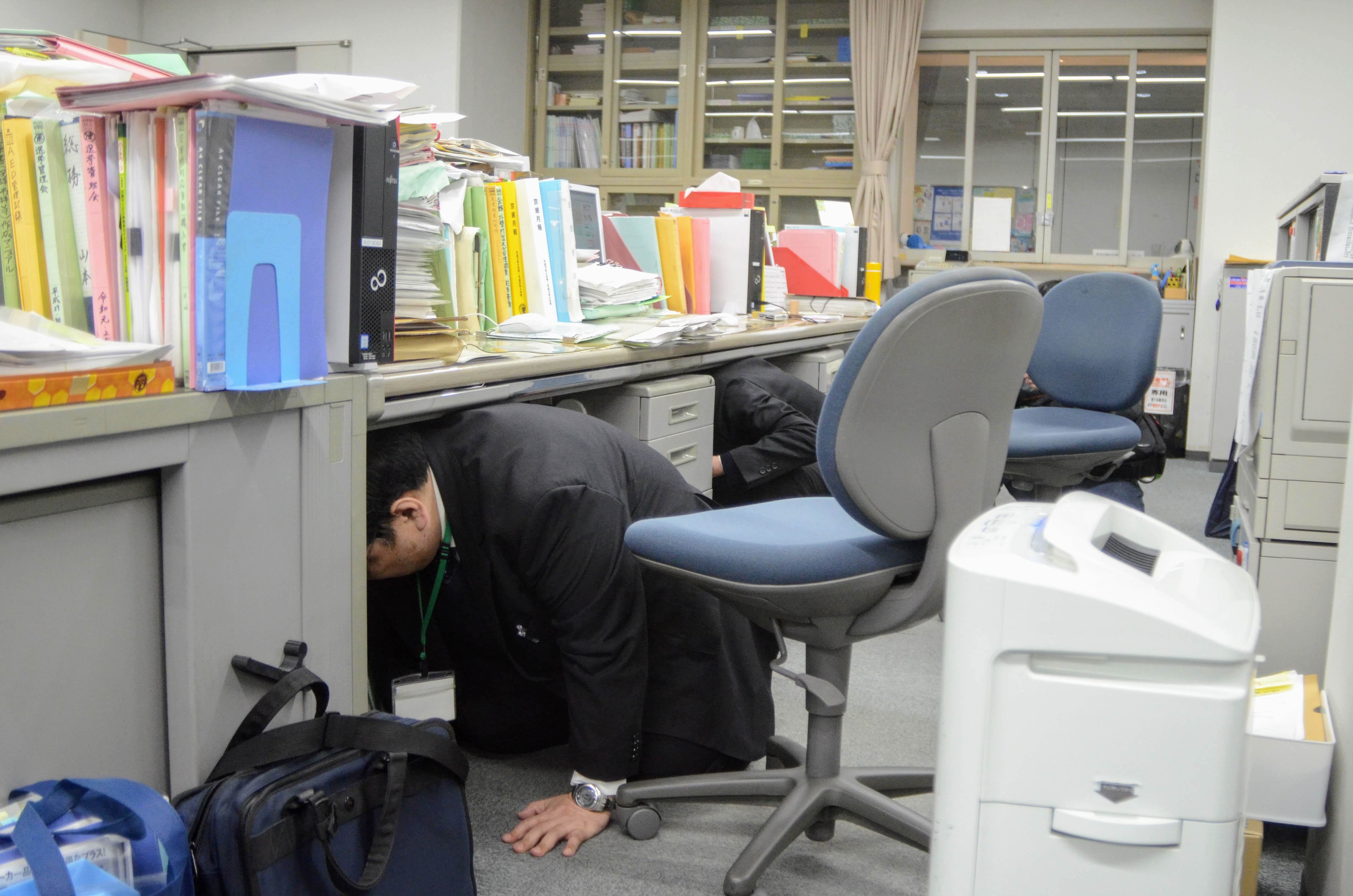 京都市シェイクアウト訓練の様子