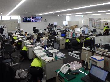 京都市役所内での訓練の様子