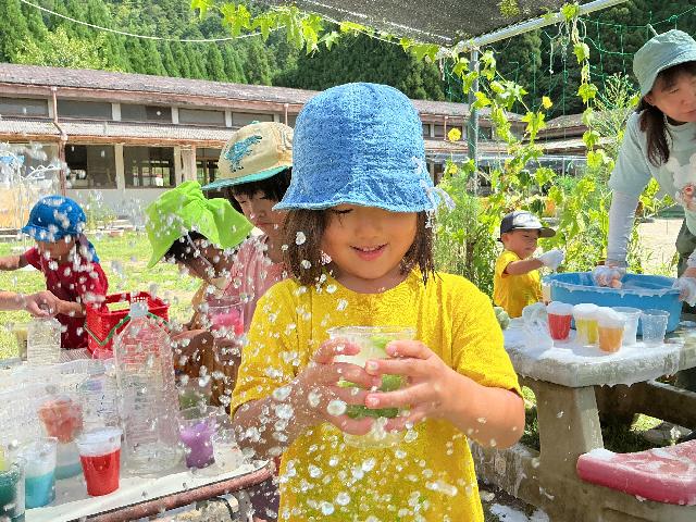 泡遊び