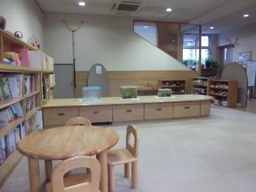 子育て支援コーナーひだまり