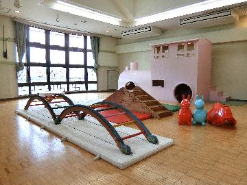 プレイルーム　体を動かす遊びが楽しめる部屋です。