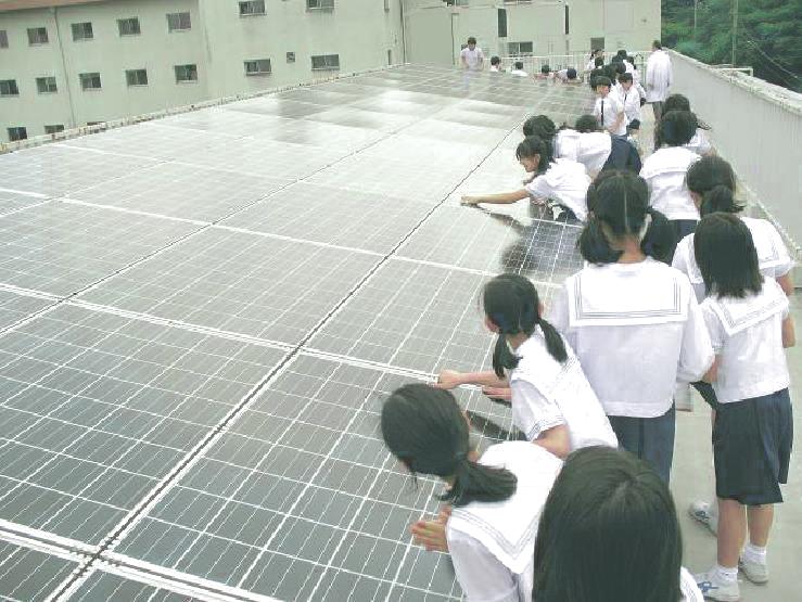 太陽光パネルで環境学習