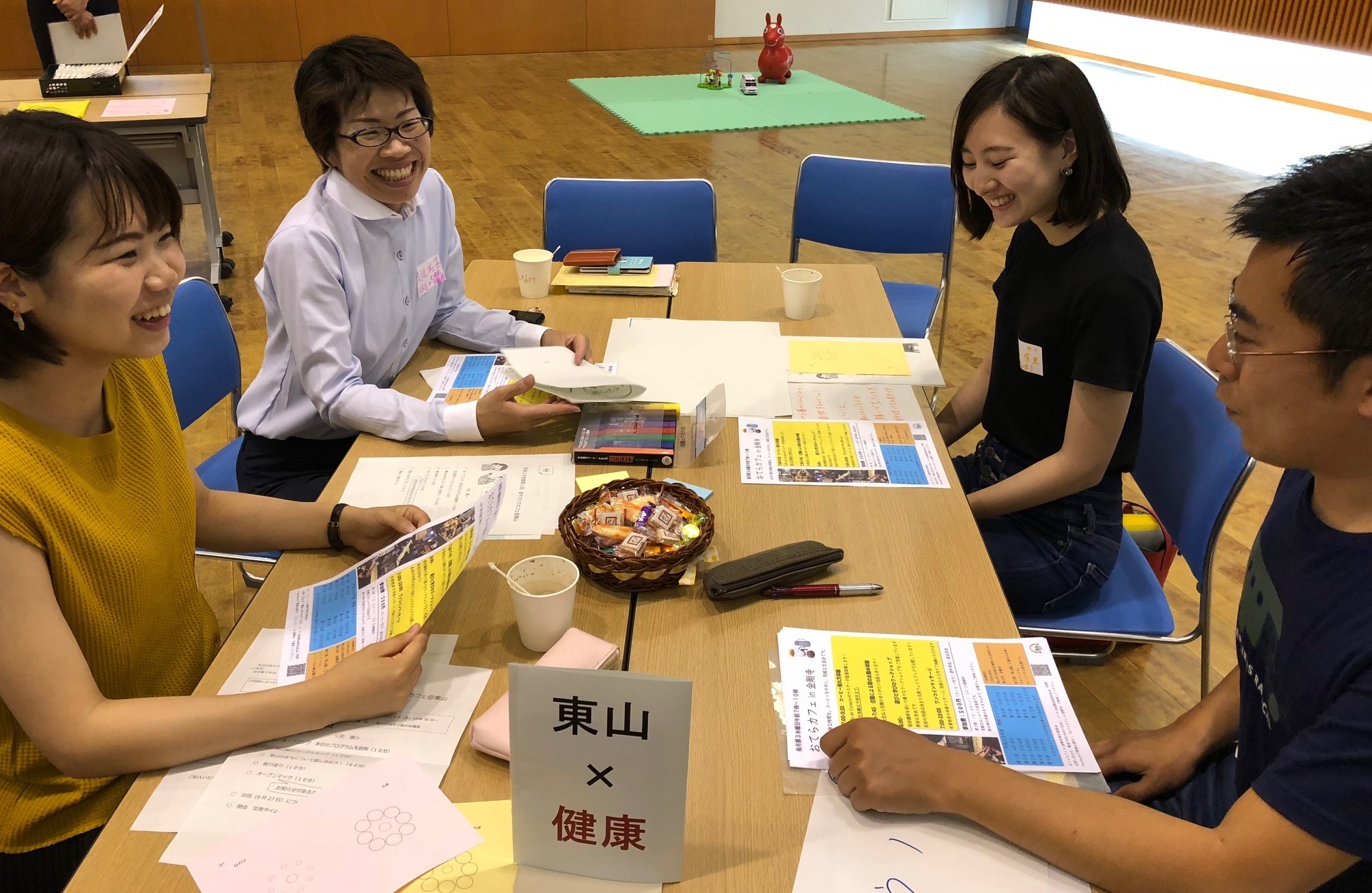 まちづくりカフェの様子（6月14日）