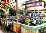 石仏群　平安時代のものが多い