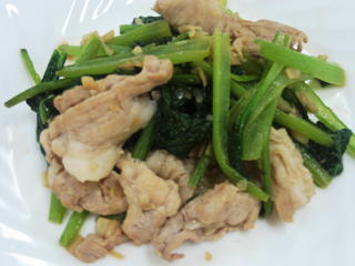 小松菜と豚肉の炒め物　完成イメージ