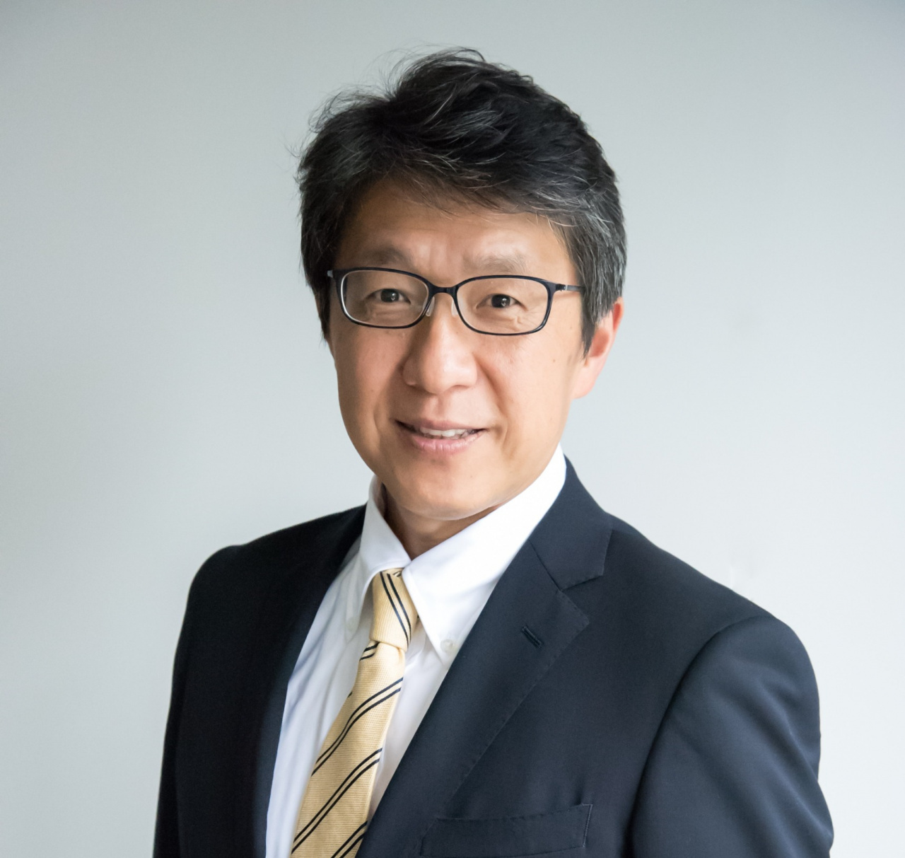 岩本美智彦会長
