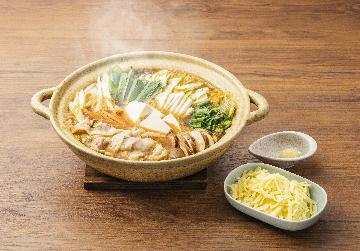 キャベツの芯まで！使い切りキムチ鍋
