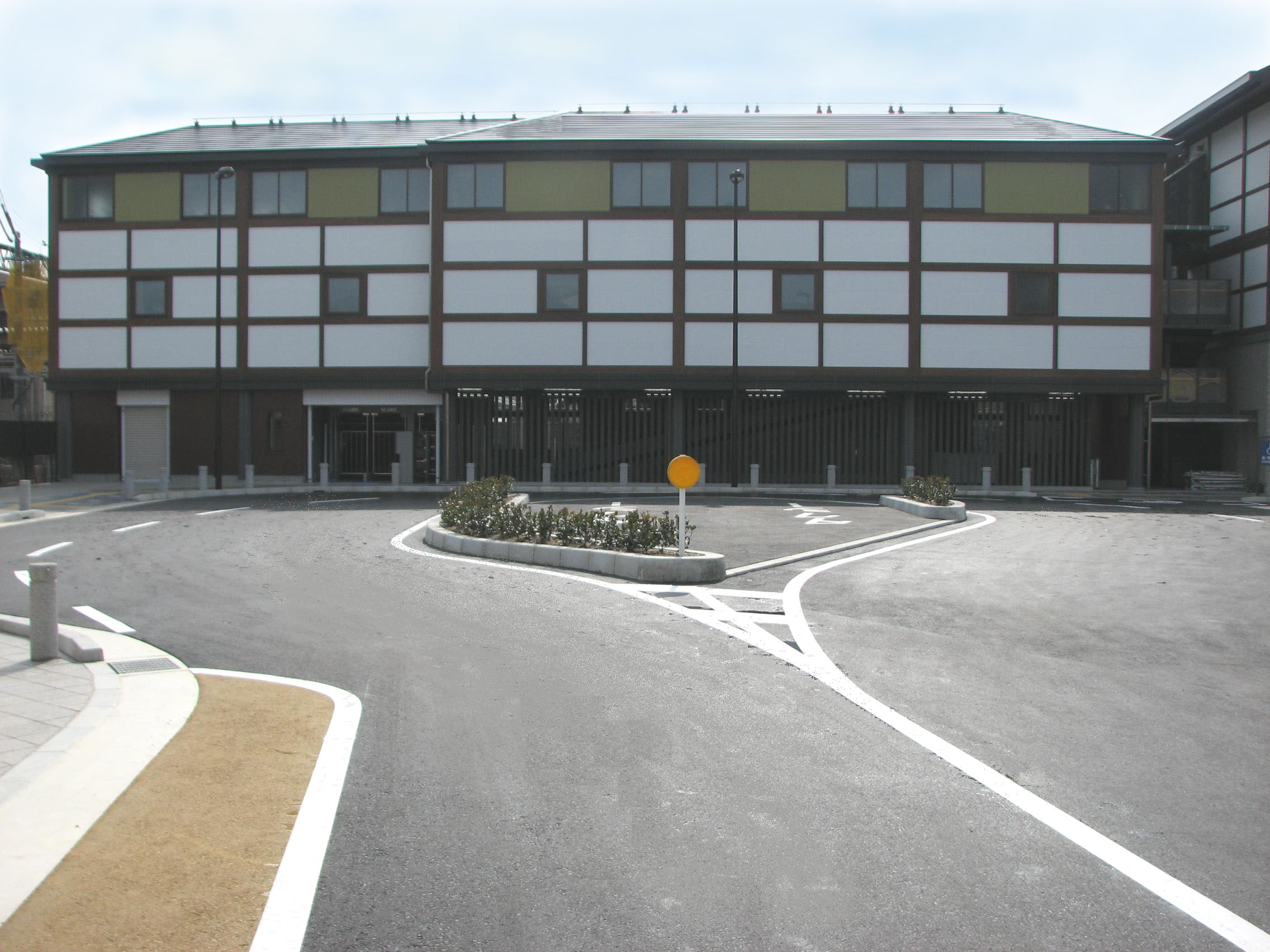 京都市嵯峨嵐山駅自転車駐車場