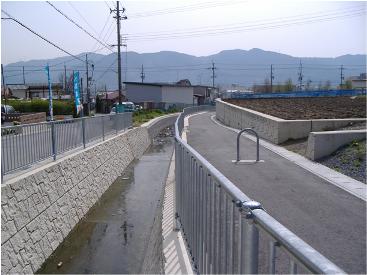 西野山川改修後