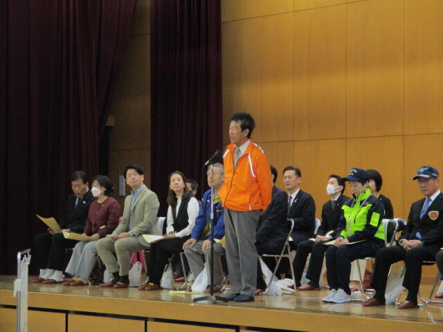 自主防災会長の挨拶の様子