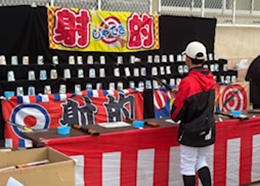 らはらと落ちる桐の花