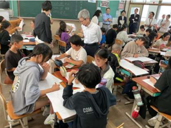 演劇ワークショップ授業の様子