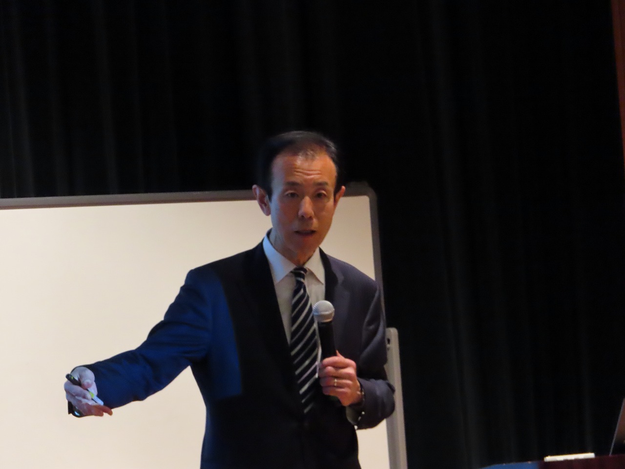 京まなびミーティング(45)本郷真紹委員講演
