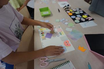 オリジナル文具の作製の様子