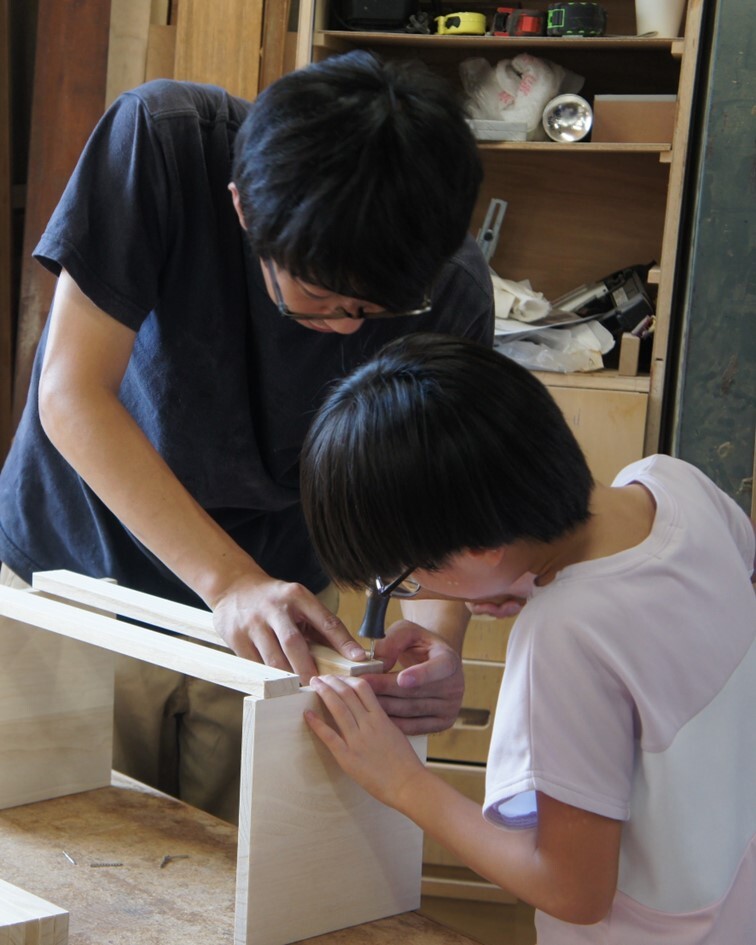 本棚づくりの様子（その1）