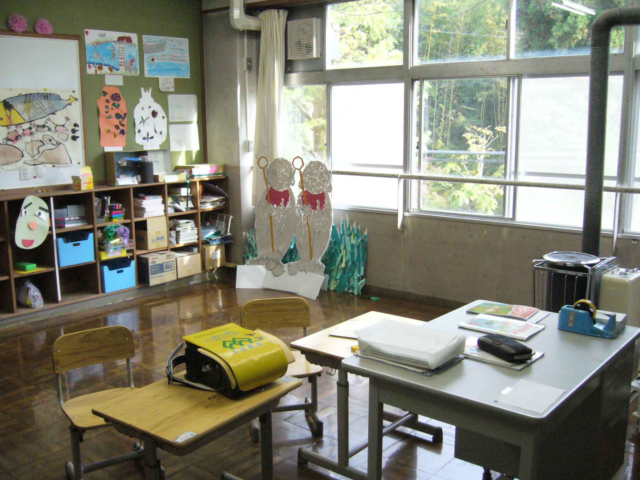 花背小中学校の教室