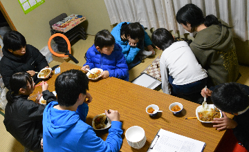 みんなでごはん
