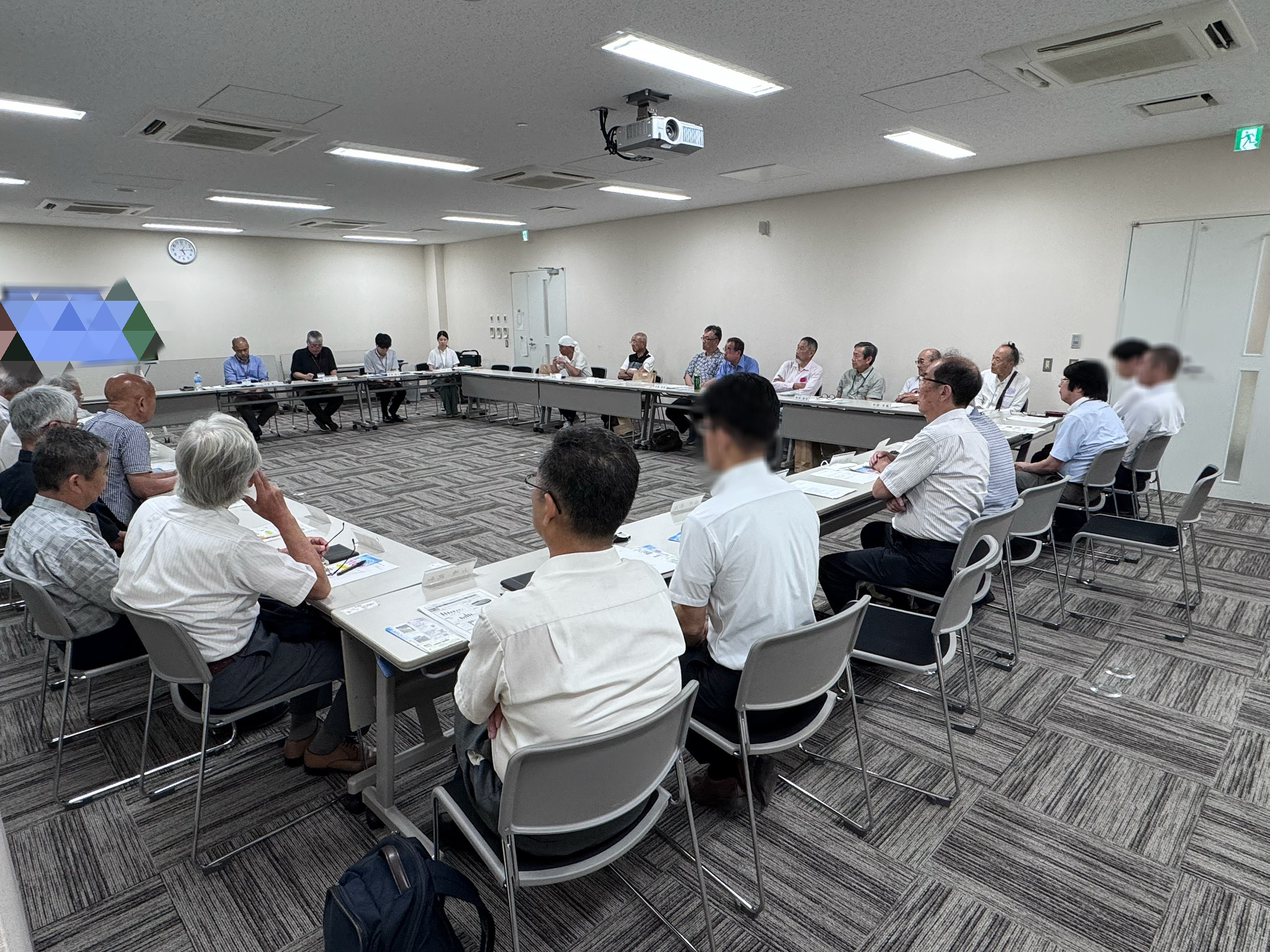 会議全景