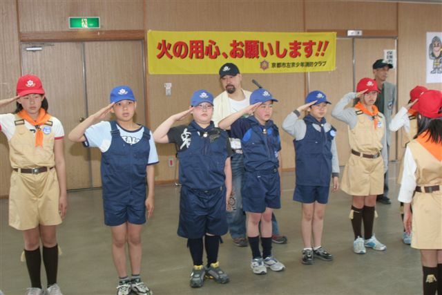 入団式での規律訓練