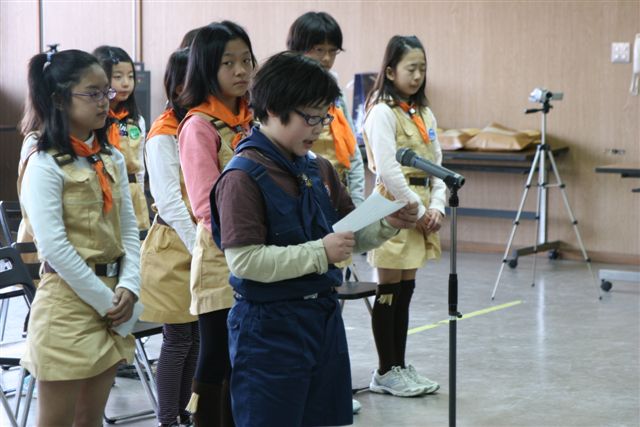 退団クラブ員に対して送る言葉を言うクラブ員