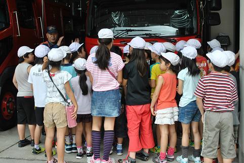 消防自動車の学習