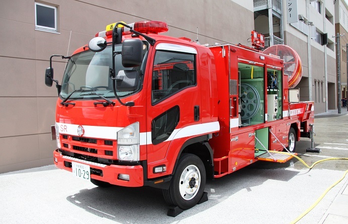 京都市消防局 特別高度工作車 ブロアー車