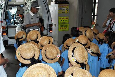 救急車を見学