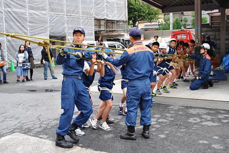 ロープ渡過訓練