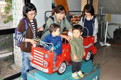 こども用消防車も大人気