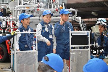 大型はしご自動車見学