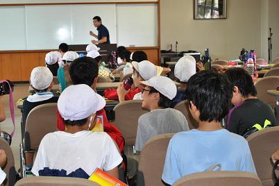 消防署の仕事を学ぶ