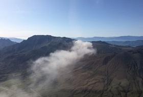 阿蘇山上空から撮影
