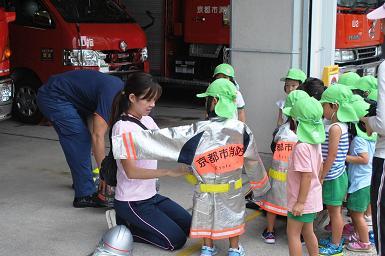 子ども消防士に変身