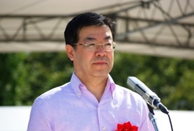 山田 啓二京都府知事