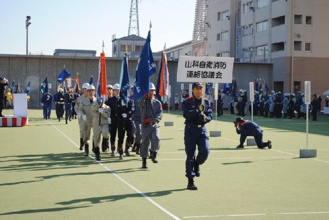 開会式の入場行進の模様