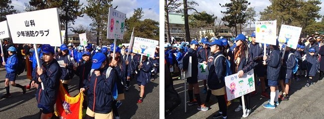 パレード本番を待つ少年消防クラブの子どもたち