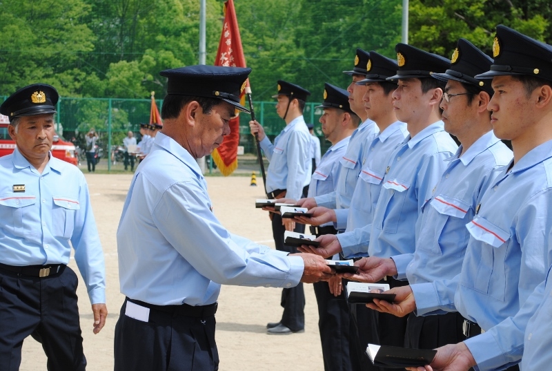 消防団員証の点検