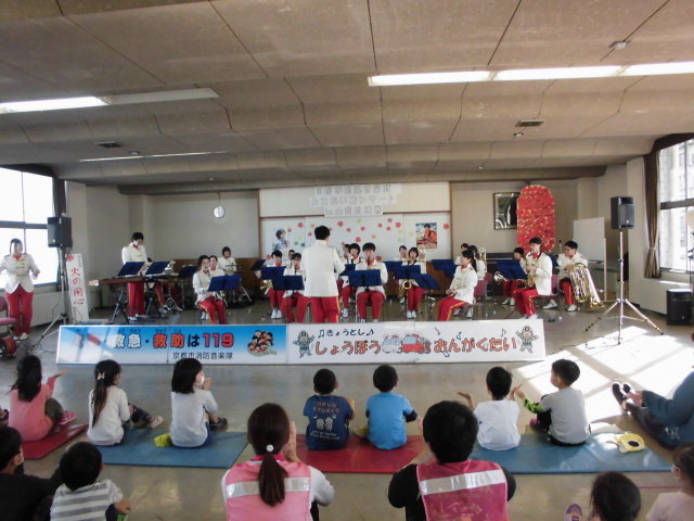 音楽隊の演奏