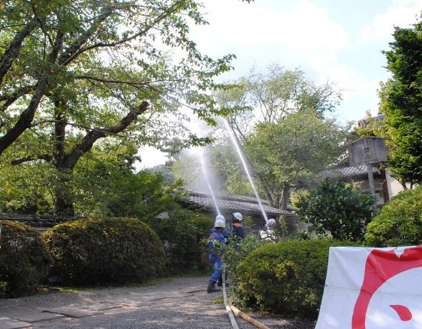 放水訓練の写真