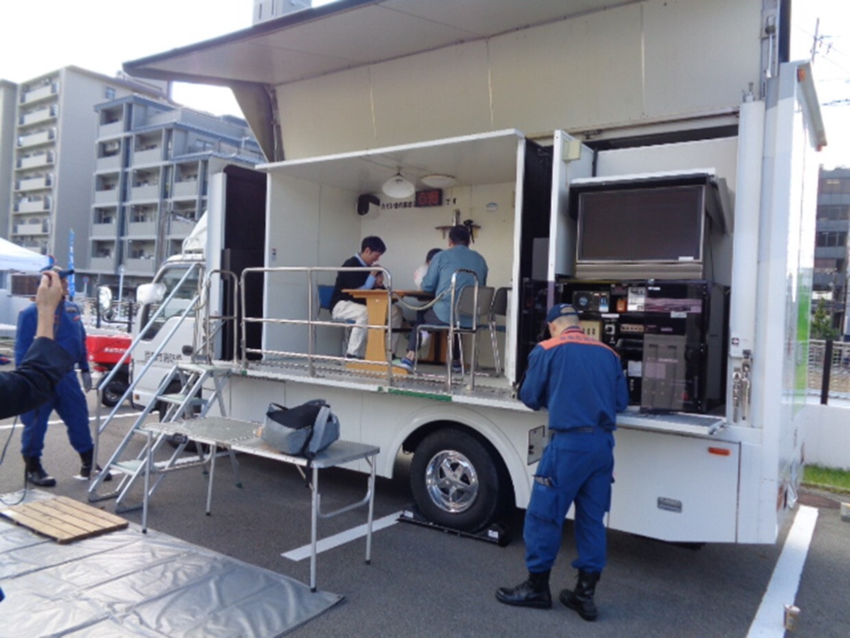 京都刑務所矯正展での防火PRの写真