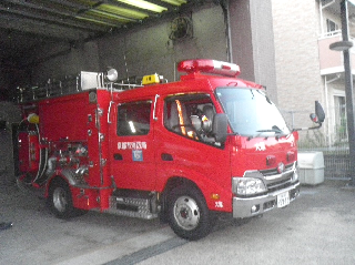 小型水槽車の写真