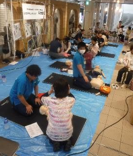子供から御高齢の方まで、多くの方に参加 していただきました