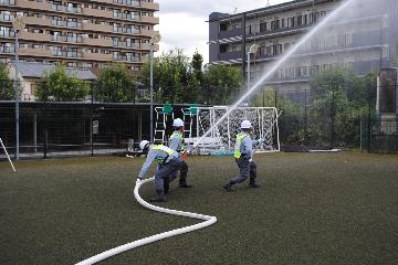 小型動力ポンプ操法訓練の様子
