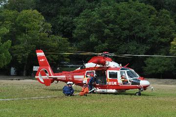 ヘリコプターへの送水