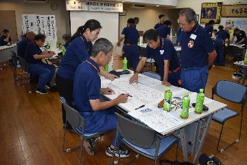 事例検討し、チーム意思の統一