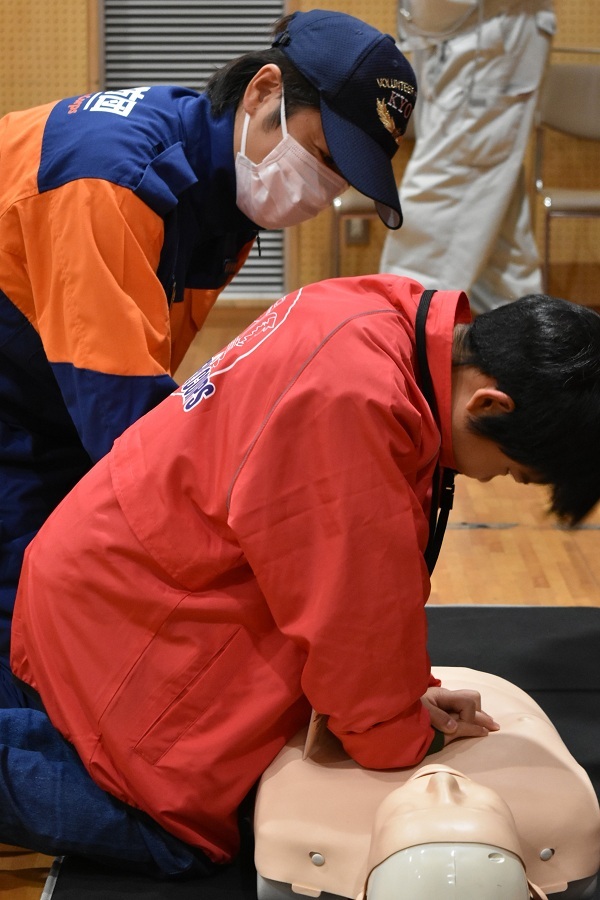 ジュニア団員は皆真剣に取り組んでいました。