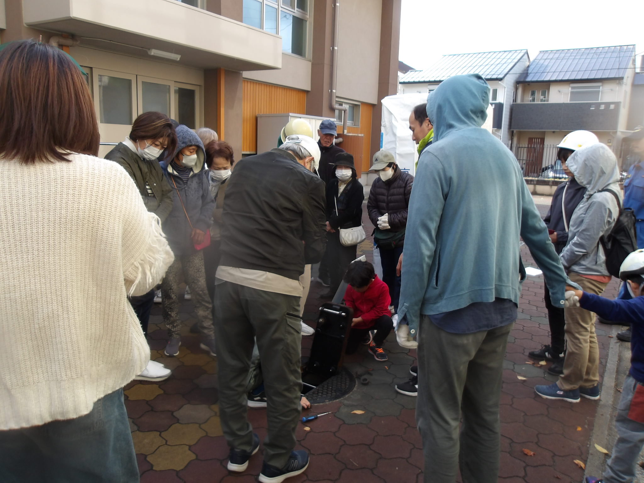 マンホールトイレ