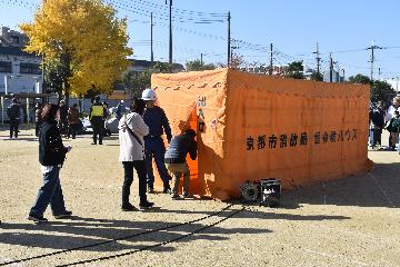 煙体験ハウスの様子